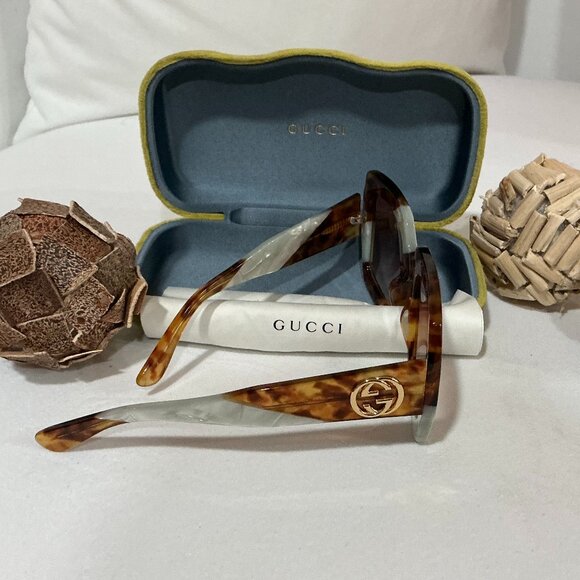 ? GUCCI Sunglasses – Mia Model | Timeless Elegance ? main image 5